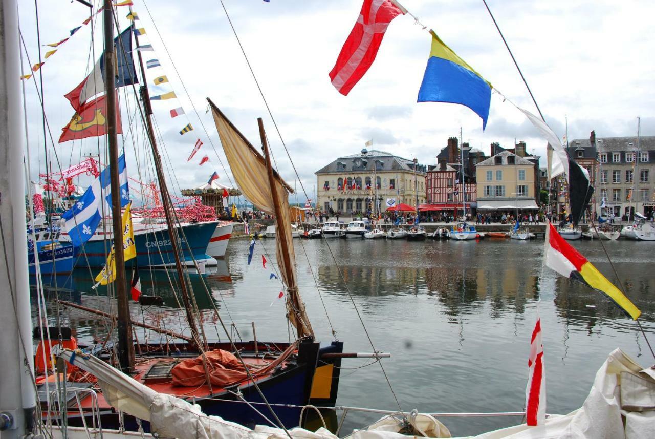 Capucine Villa Honfleur Buitenkant foto